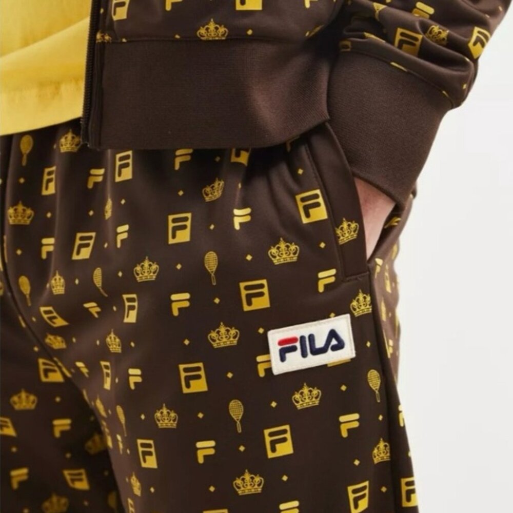 FILA for Urban Outfitters logo print track pants frees liner sz L Street Casual
